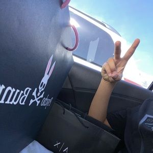 Meet your Posher, Elijah